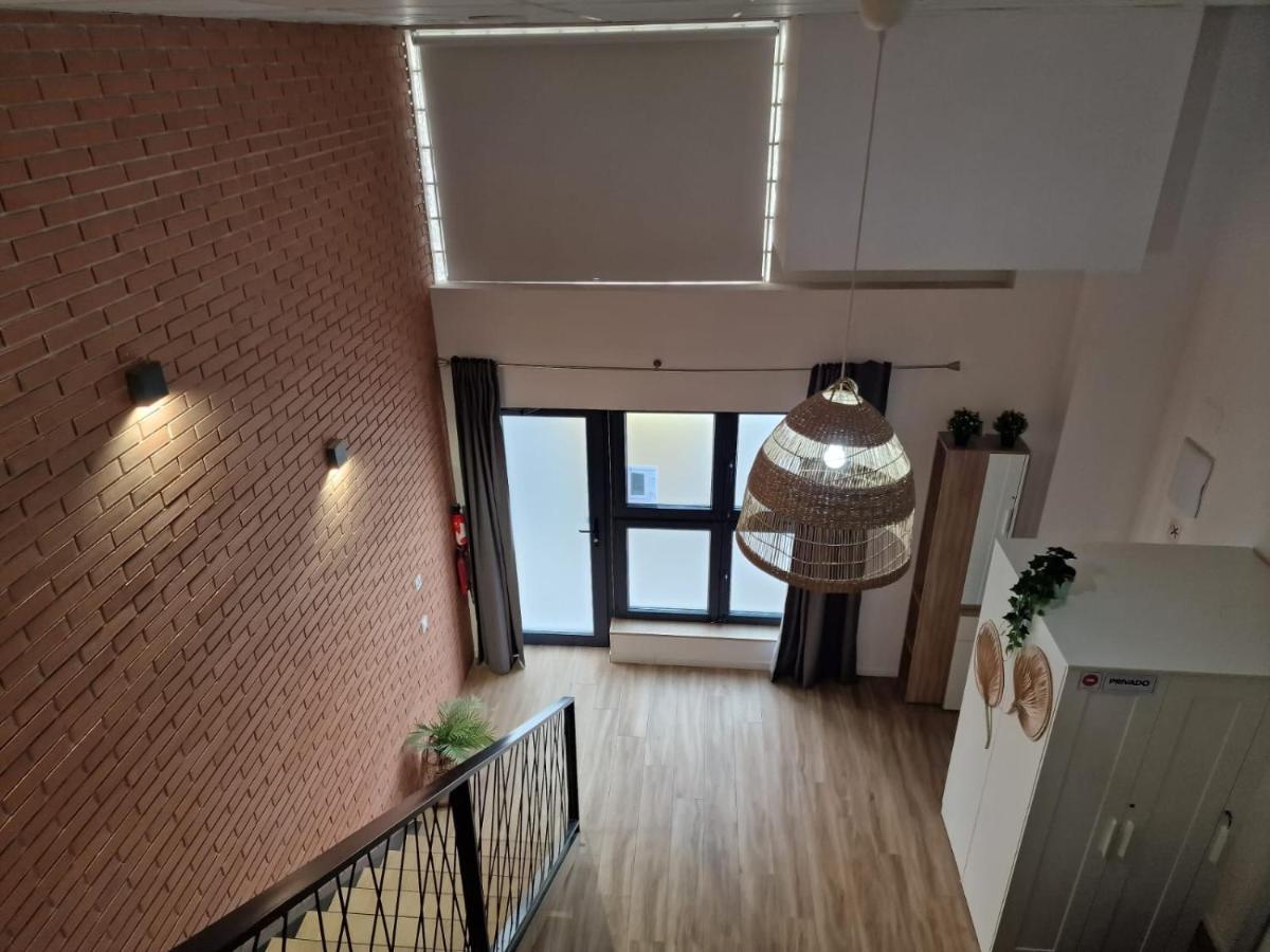 Moderno Apartamento Del Arquitecto Aparthotel Valenza Esterno foto