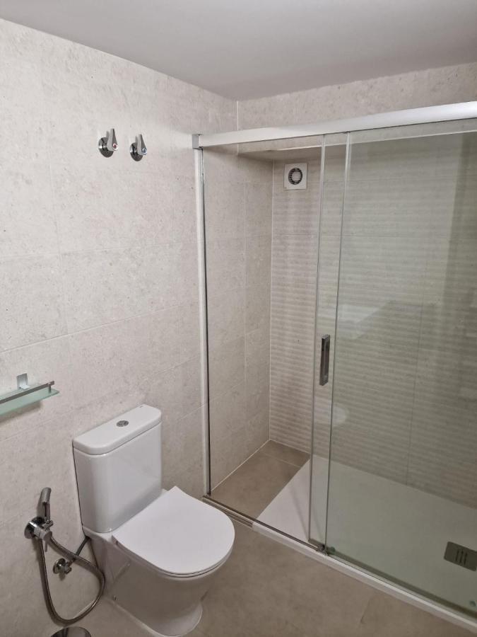 Moderno Apartamento Del Arquitecto Aparthotel Valenza Esterno foto