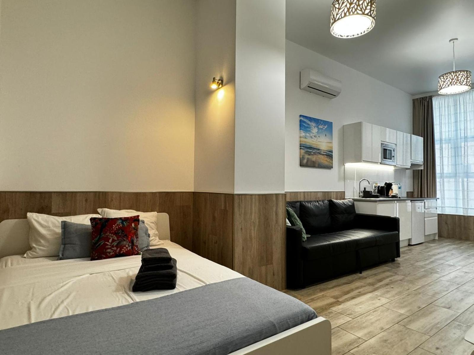Moderno Apartamento Del Arquitecto Aparthotel Valenza Esterno foto