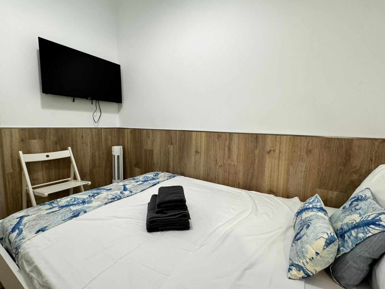 Moderno Apartamento Del Arquitecto Aparthotel Valenza Esterno foto