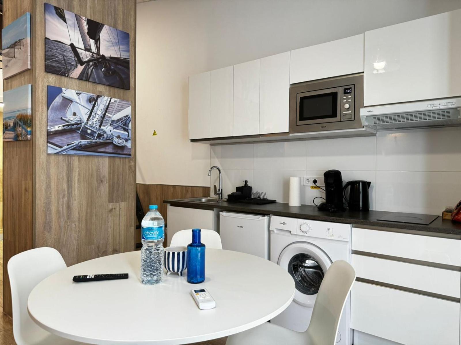 Moderno Apartamento Del Arquitecto Aparthotel Valenza Esterno foto