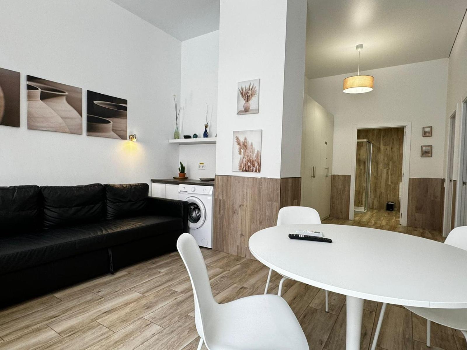 Moderno Apartamento Del Arquitecto Aparthotel Valenza Esterno foto