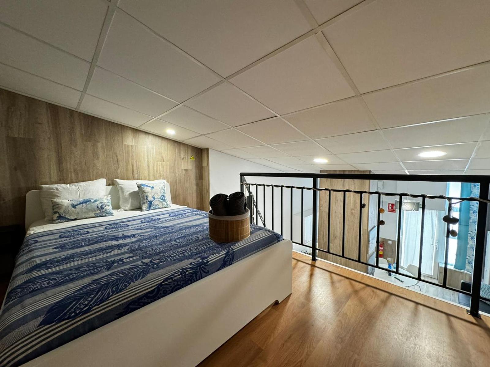 Moderno Apartamento Del Arquitecto Aparthotel Valenza Esterno foto