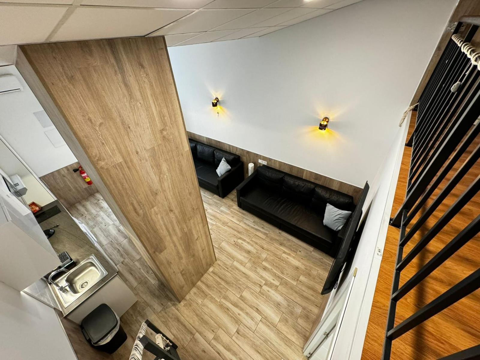 Moderno Apartamento Del Arquitecto Aparthotel Valenza Esterno foto